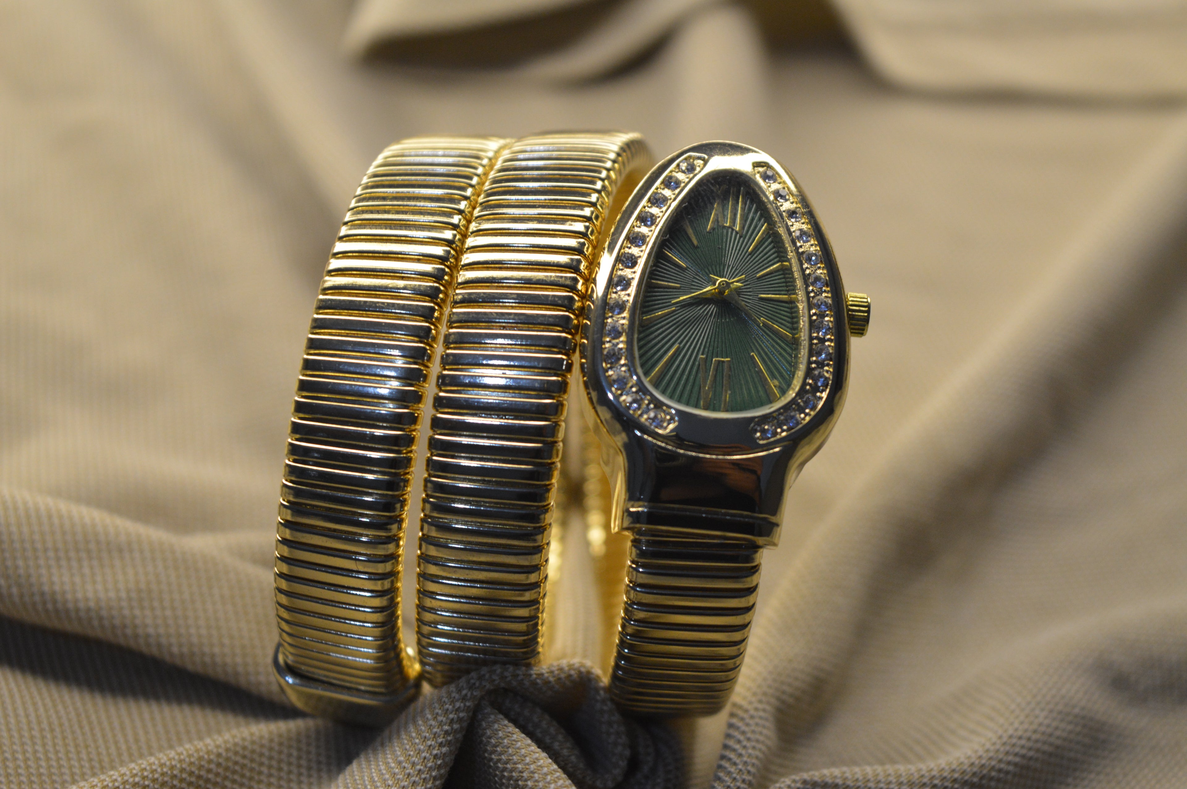 Yılan model - Kadın kol saati