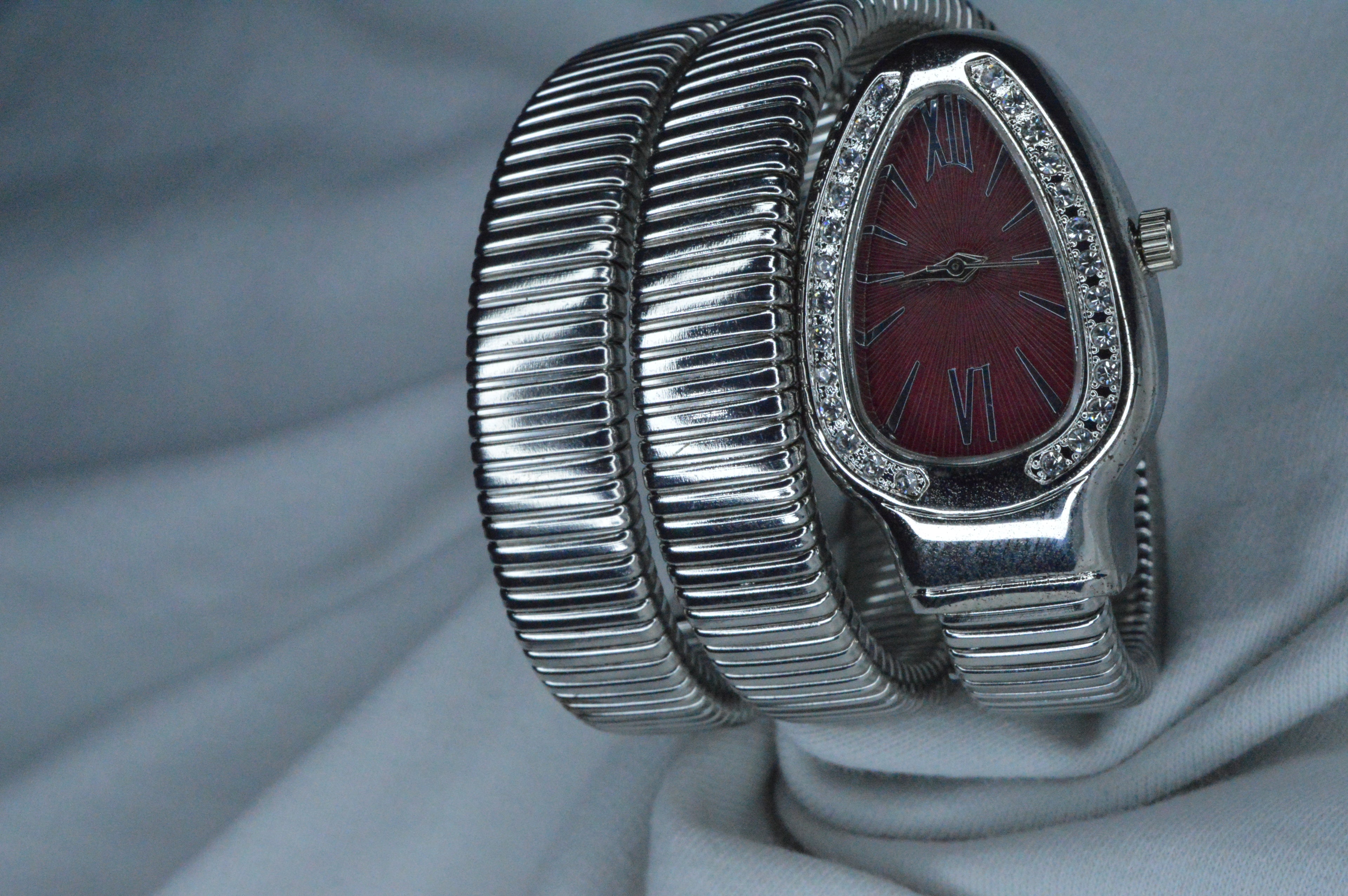 Yılan model - Kadın kol saati