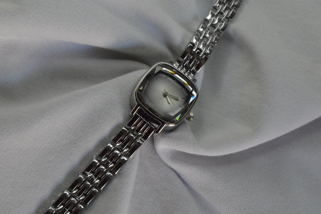 Gri Degrade Kadran Gümüş Kadın Saati